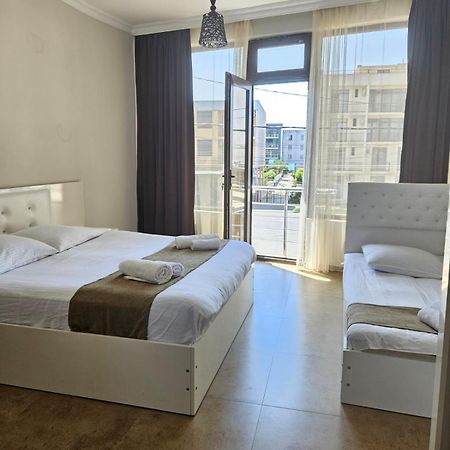 Guest House Gio Kobuleti Kültér fotó