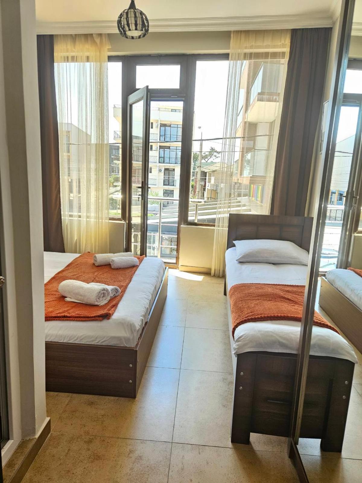 Guest House Gio Kobuleti Kültér fotó